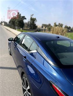 نيسان ألتيما